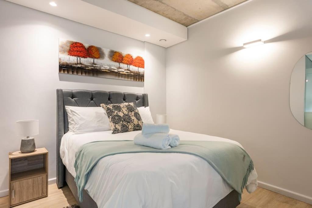 Chic, Central, Family & Group Stay - Stylish 2 Ensuite Bedroom Apartment With Spacious Balcony Le Cap Extérieur photo