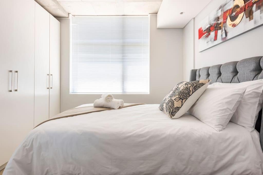 Chic, Central, Family & Group Stay - Stylish 2 Ensuite Bedroom Apartment With Spacious Balcony Le Cap Extérieur photo